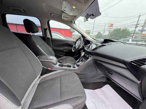2016 Ford Escape S