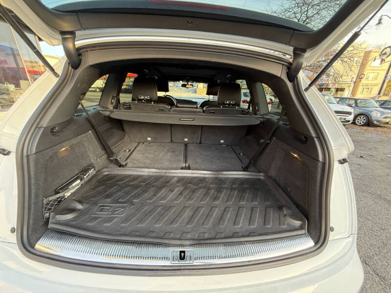 2015 Audi Q7 3.0T quattro S line Prestige