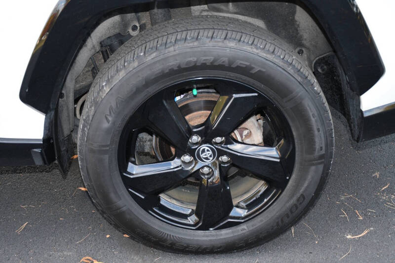 2020 Toyota RAV4 Hybrid XSE