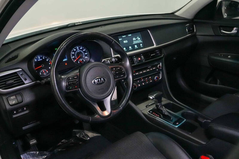 2018 Kia Optima S