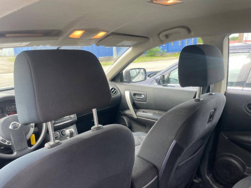 2014 Nissan Rogue Select S