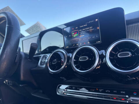 2021 Mercedes-Benz GLB GLB 250