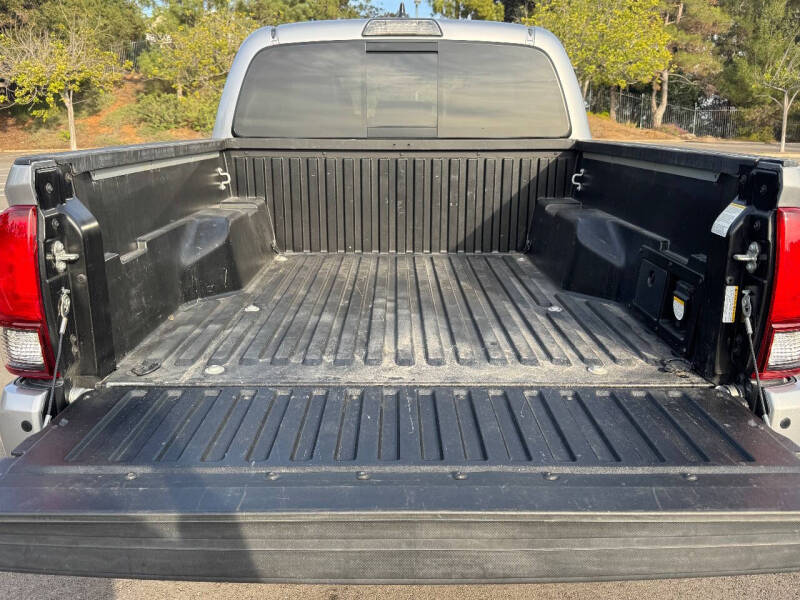 2019 Toyota Tacoma TRD Sport