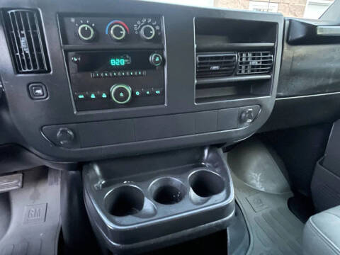 2008 GMC Savana 2500