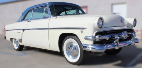 1954 Ford Crestline