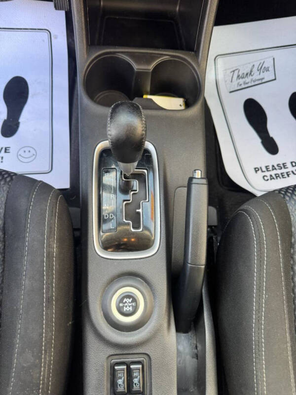 2016 Mitsubishi Outlander SE