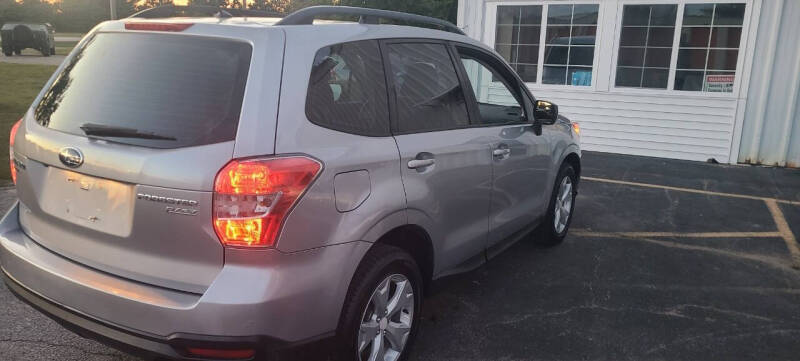 2015 Subaru Forester 2.5i