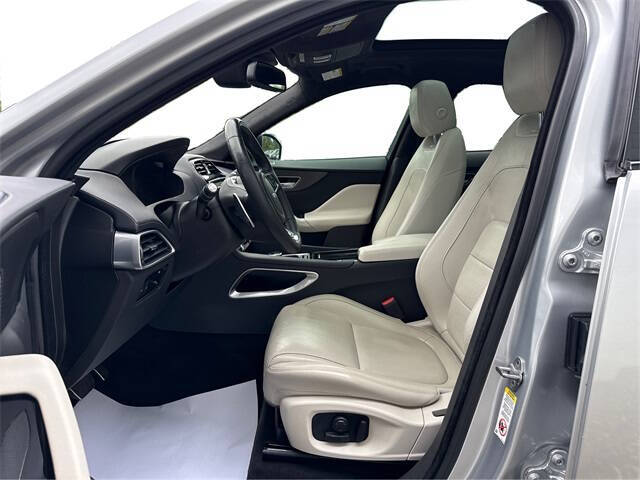 2017 Jaguar F-PACE S First Edition