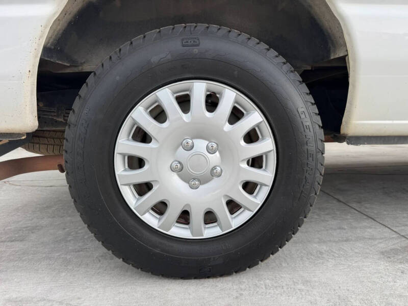 2014 Ford E-Series E-150
