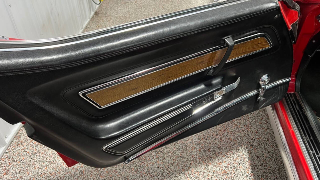 1973 Chevrolet Corvette 9