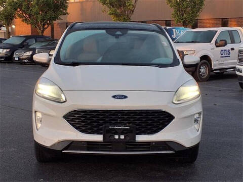 2020 Ford Escape Titanium