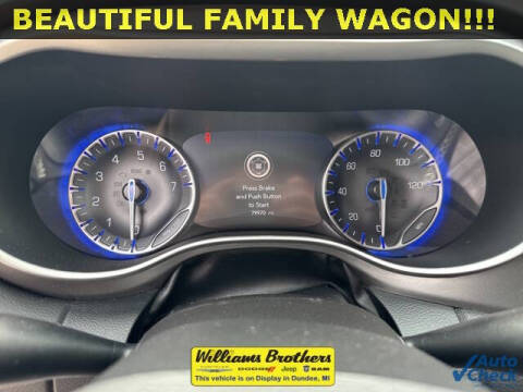 2022 Chrysler Pacifica Touring L