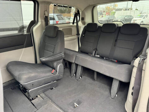 2010 Dodge Grand Caravan Crew