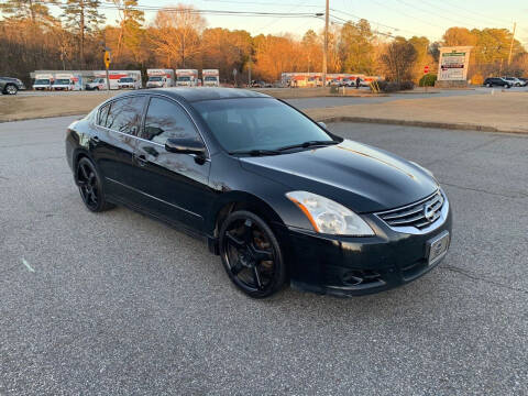 2012 nissan altima blacked out