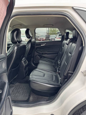2018 Ford Edge Titanium