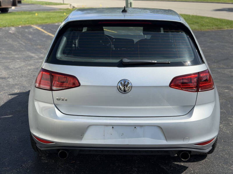 2016 Volkswagen Golf GTI S