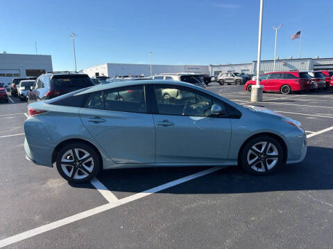 2017 Toyota Prius Three Touring