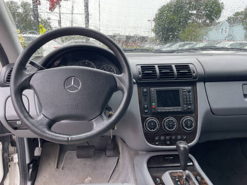 2005 Mercedes-Benz M-Class ML 350