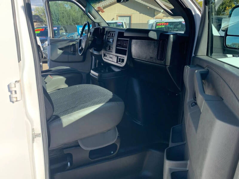 2019 GMC Savana 3500