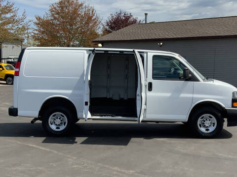2021 Chevrolet Express 2500