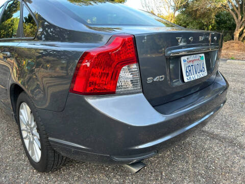 2011 Volvo S40 T5