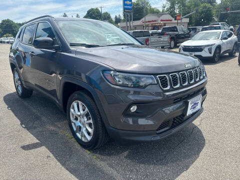 2024 Jeep Compass Latitude Lux