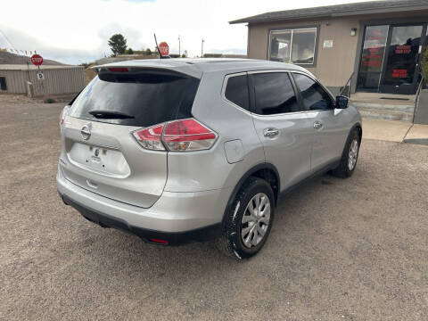 2015 Nissan Rogue S