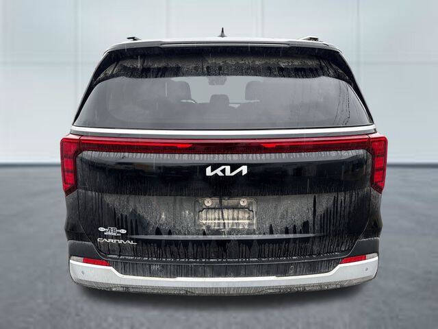2025 Kia Carnival EX