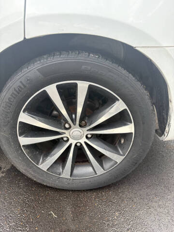 2013 Chrysler 200 Touring