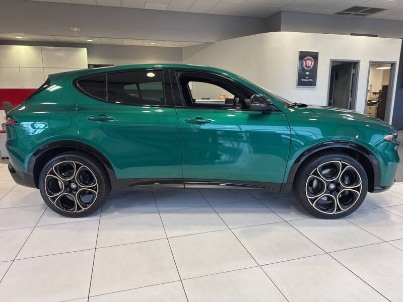 2025 Alfa Romeo Tonale Hybrid Intensa