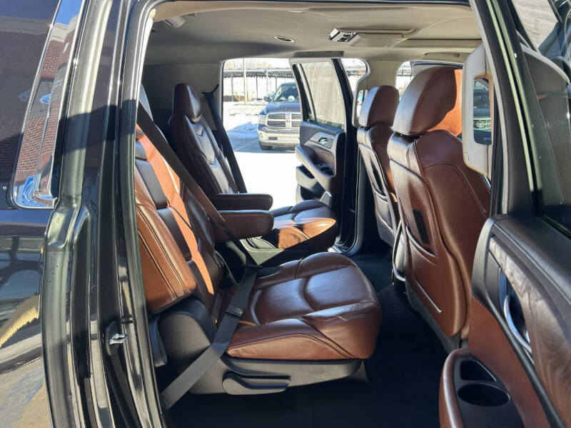 2019 Cadillac Escalade ESV Premium Luxury