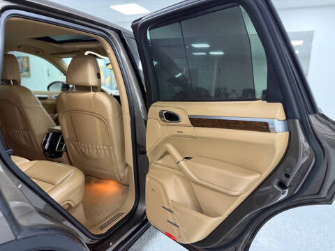 2012 Porsche Cayenne Tiptronic