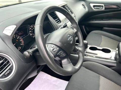 2018 Nissan Pathfinder S