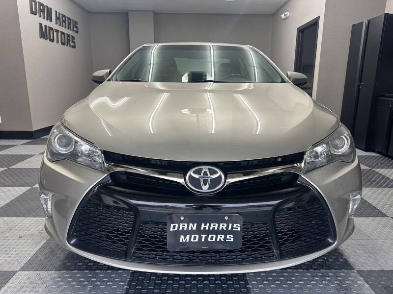 2015 Toyota Camry SE