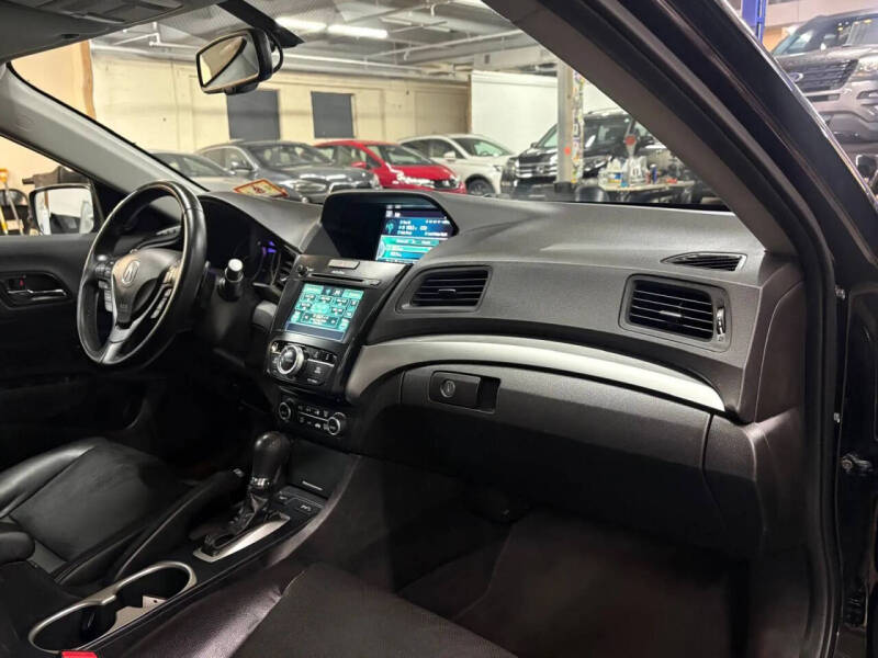 2017 Acura ILX