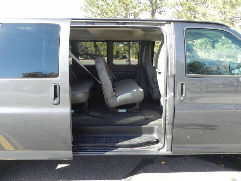 2017 Chevrolet Express LT 3500