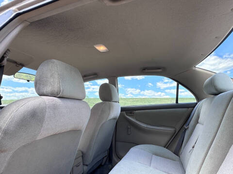 2004 Toyota Corolla CE