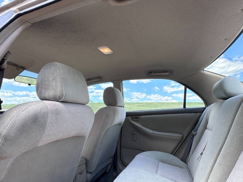 2004 Toyota Corolla CE