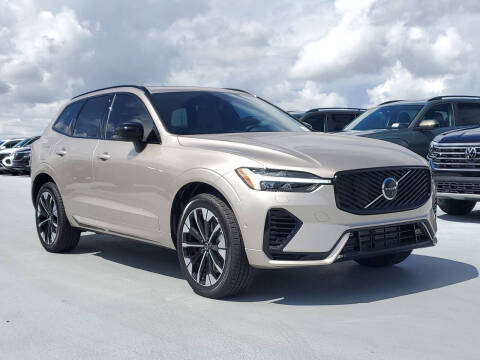 2026 Volvo XC60 T8 Plus