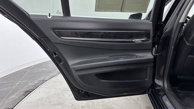 2011 BMW 7 Series 750i