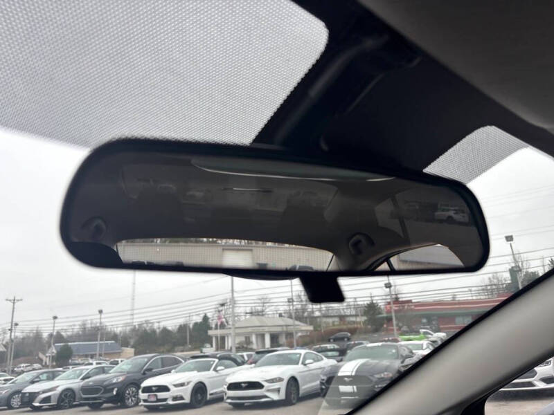 2023 Nissan Versa SV