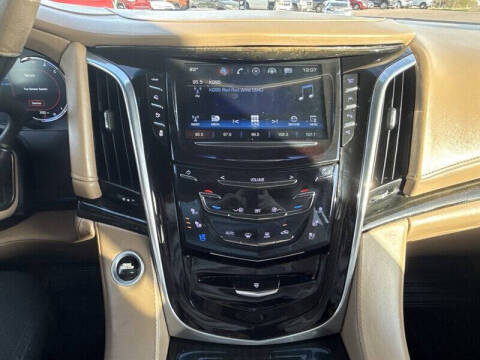 2018 Cadillac Escalade ESV Platinum