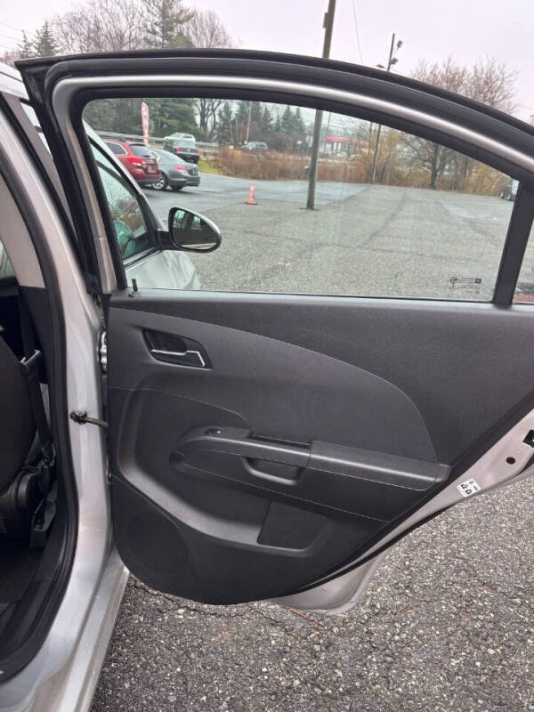 2015 Chevrolet Sonic LT Auto