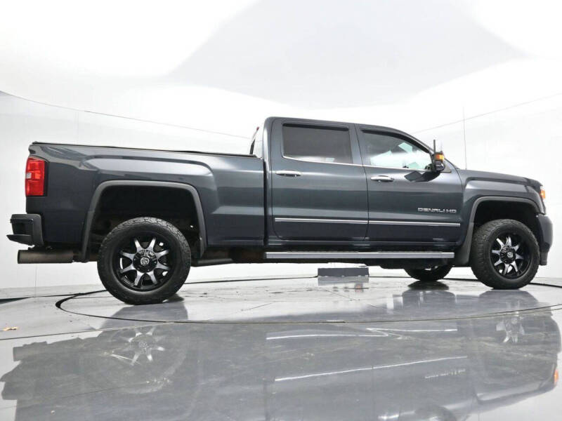 2018 GMC Sierra 2500HD Denali