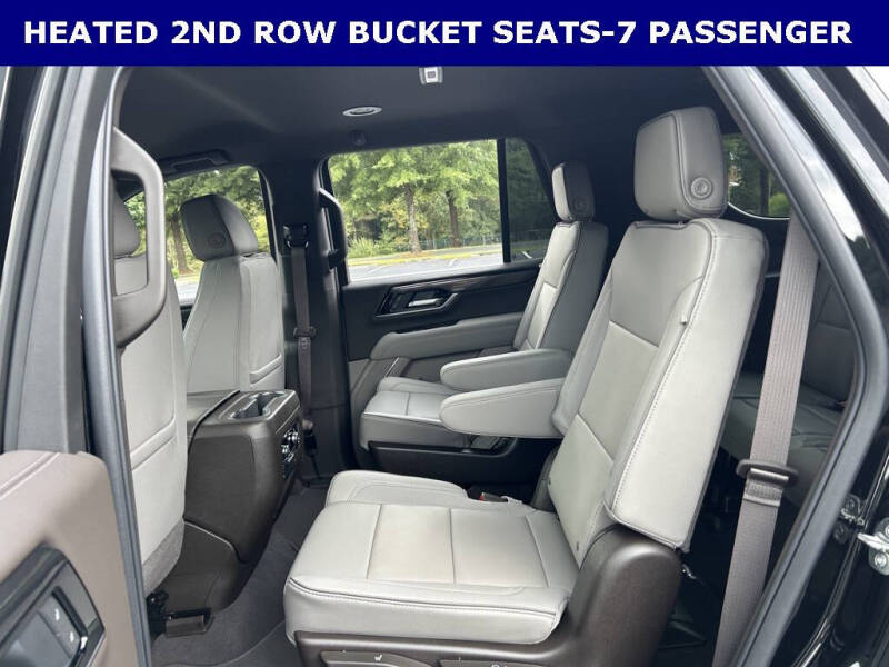 2025 GMC Yukon Elevation