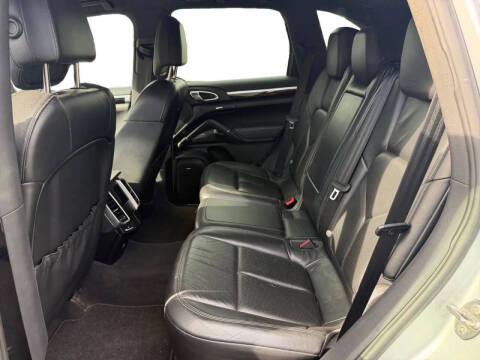 2011 Porsche Cayenne S