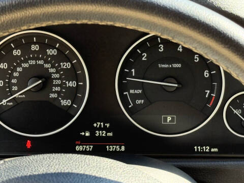 2016 BMW 3 Series 320i