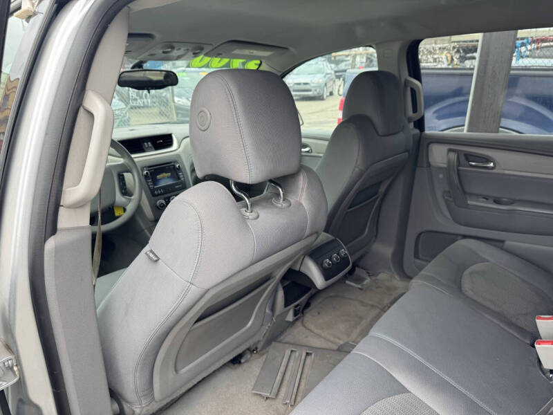 2014 Chevrolet Traverse LS
