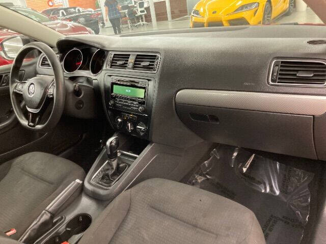 2015 Volkswagen Jetta