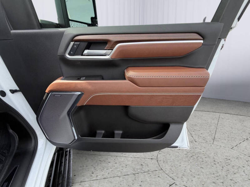 2025 GMC Sierra 3500HD